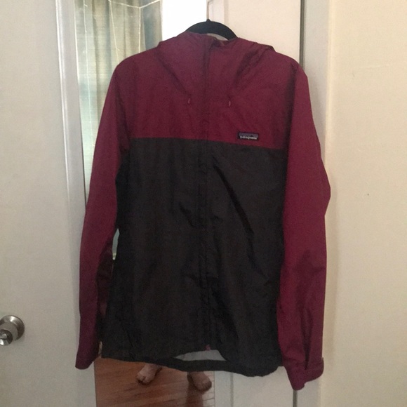 Patagonia Jackets & Blazers - Patagonia women’s rain jacket